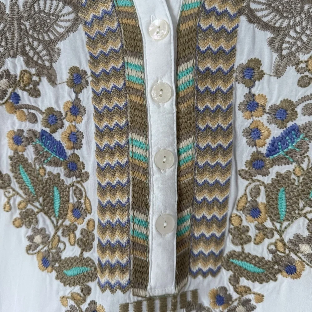 Luna Moon Floral Embroidered Tunic Top M Ivory Boho Sheer Roll Tab Sleeves Swim - Picture 4 of 11